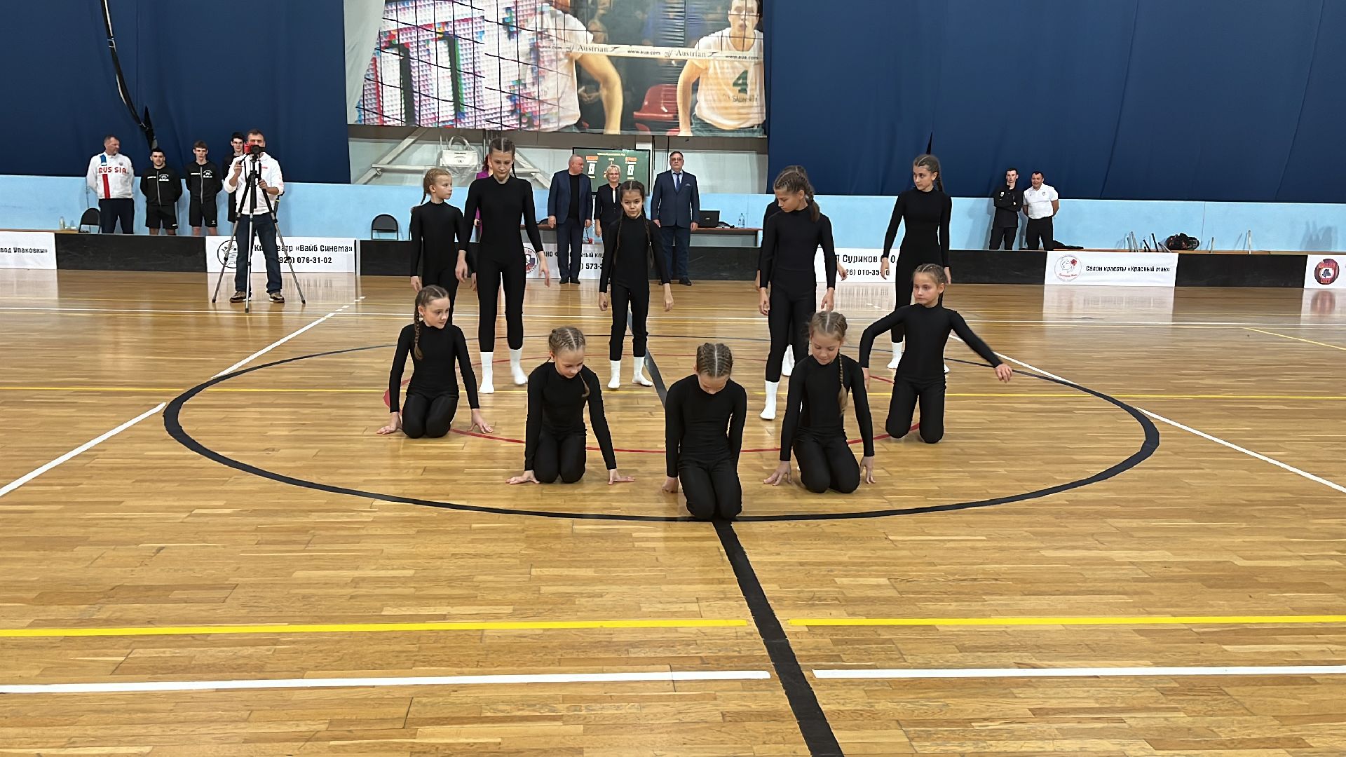 флорбол, первенство, соревнования, дворец спорта, хоккей,