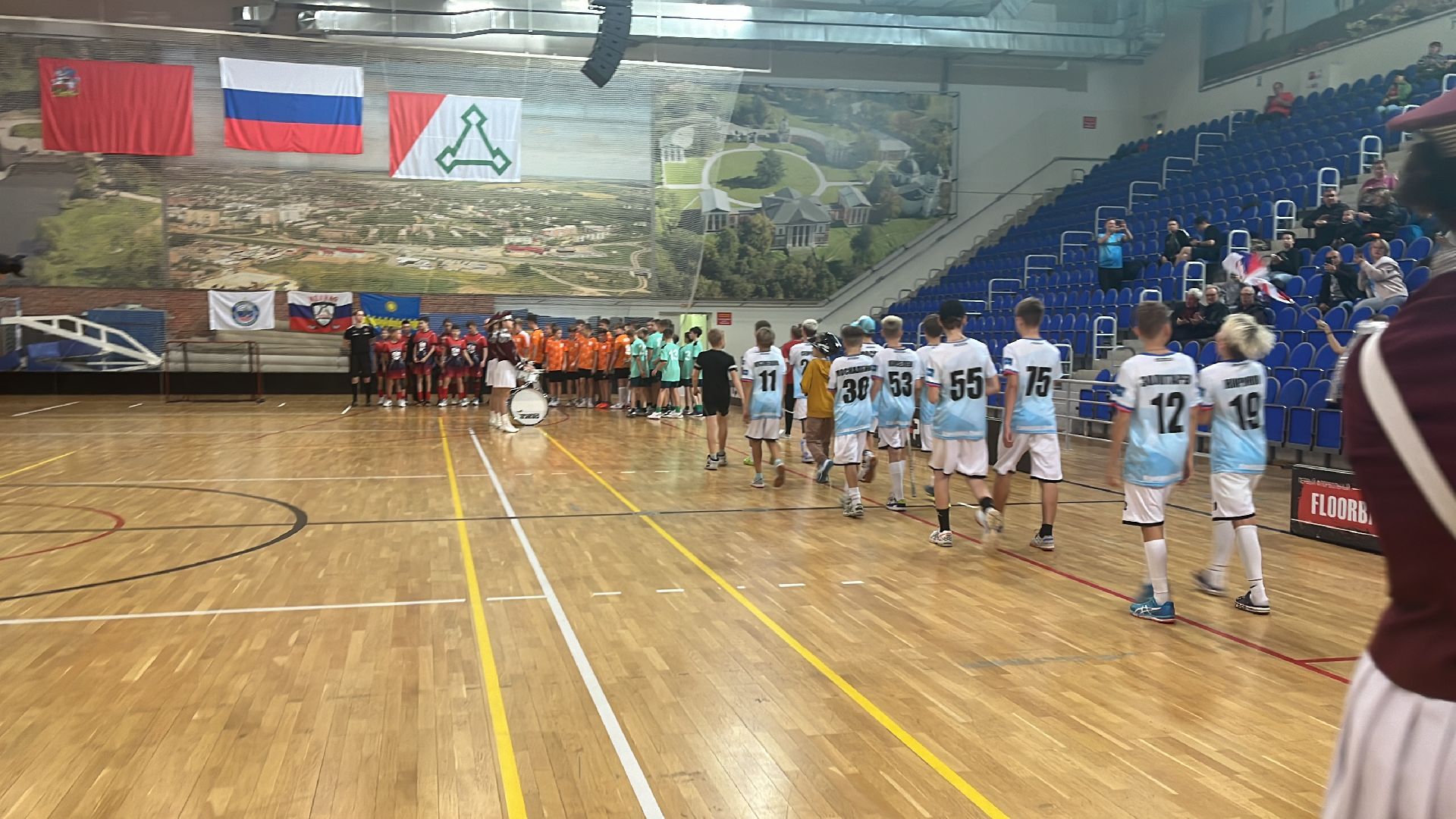 флорбол, первенство, соревнования, дворец спорта, хоккей,