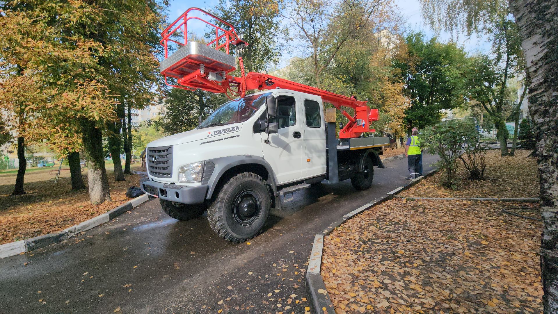 серпухов, автовышка, новая техника, детский сад матрешка, улица серпуховская,