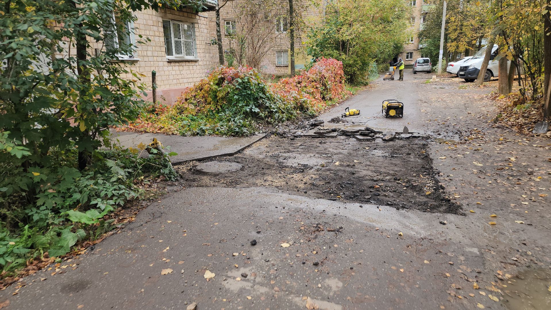 серпухов, микр им ногина, улица ногина, улица физкультурная, комбинат благоустройства, ремонт дворовых дорожек,