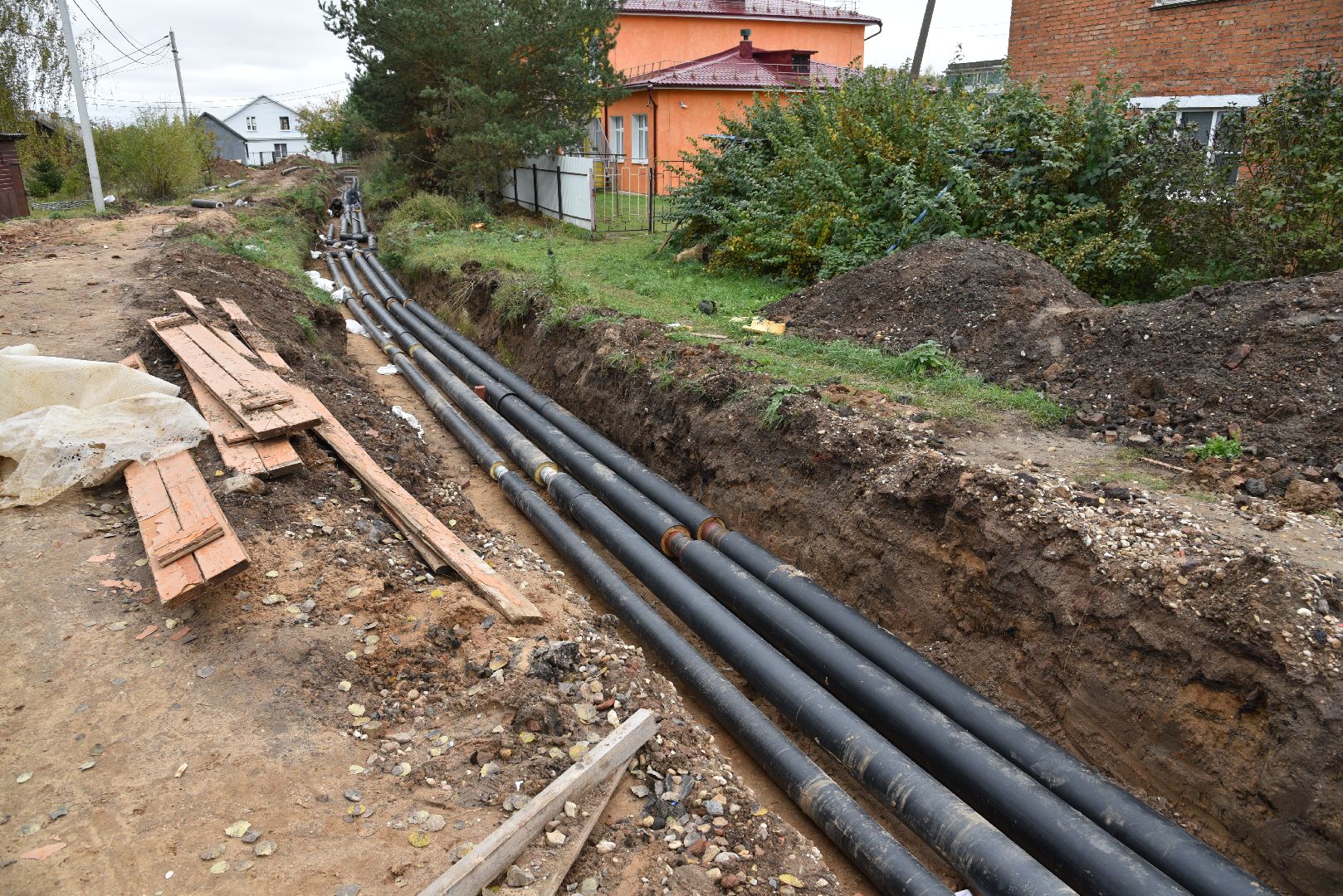 лотошино, новолотошино, жкх, теплотрасса, замена труб отопления, ремонт теплотрассы, ремонт тепловых сетей,