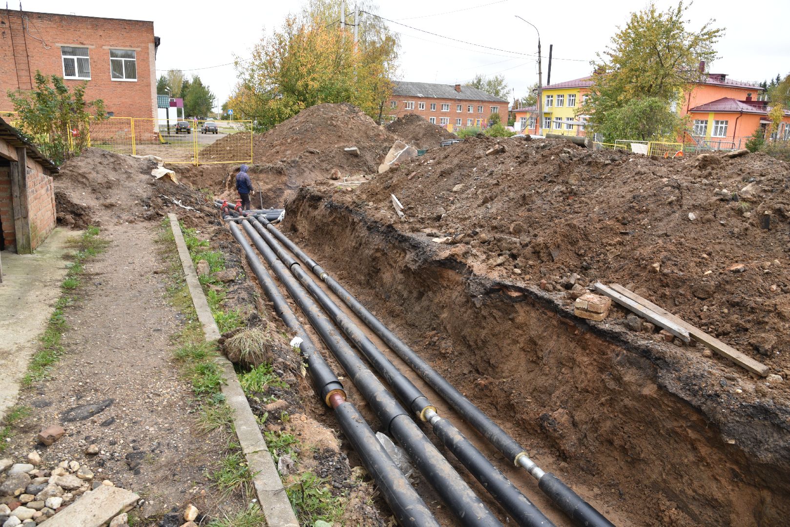 лотошино, новолотошино, жкх, теплотрасса, замена труб отопления, ремонт теплотрассы, ремонт тепловых сетей,