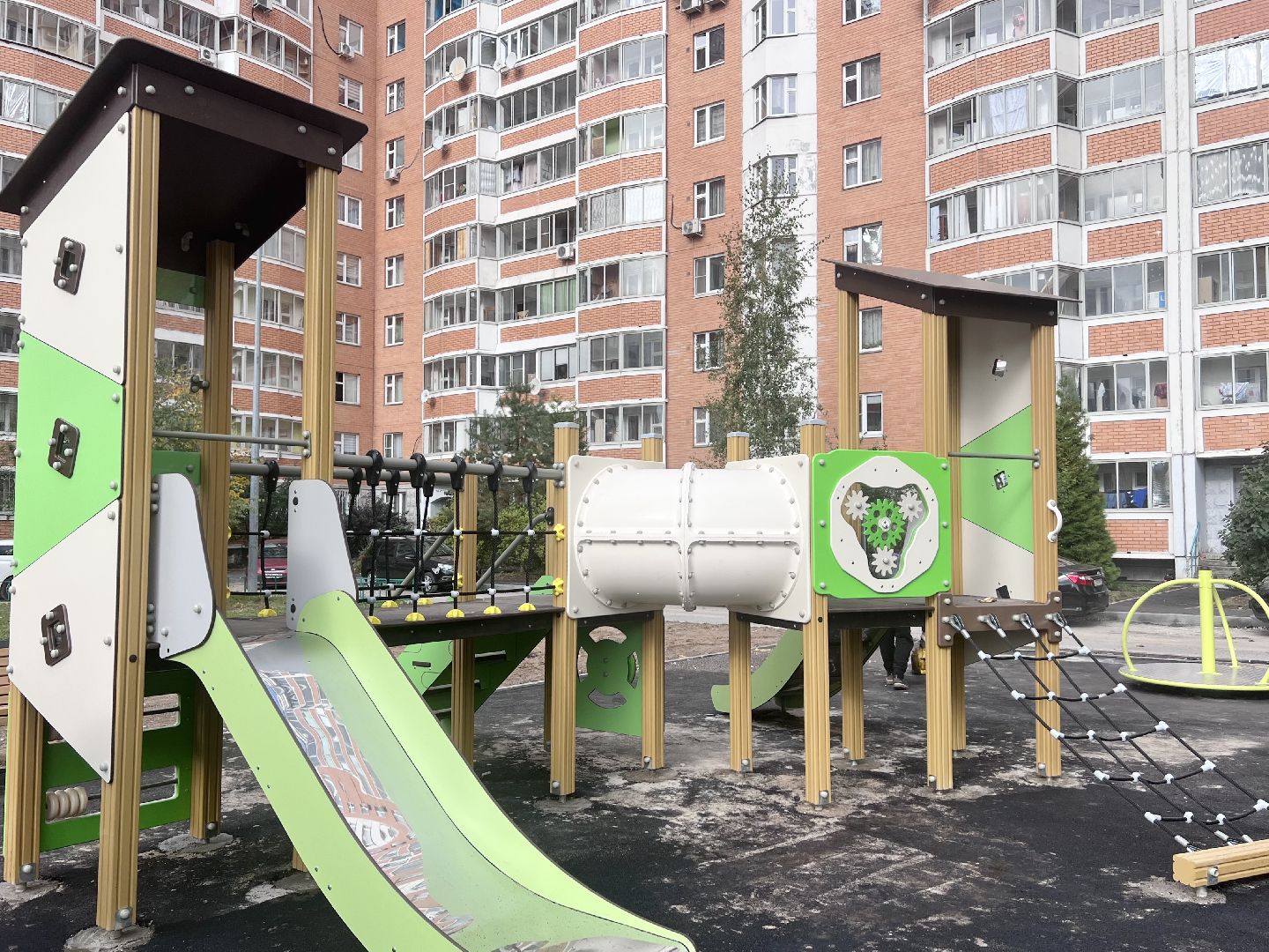 Балашиха, Подмосковье, модернизация детских игровых площадок, безопасное покрытие,благоустройство дворовой территории,