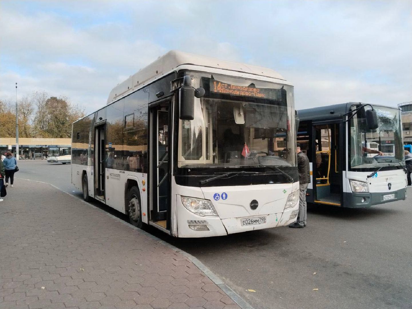 транспорт, маршрутный автобус, общественный транспорт,