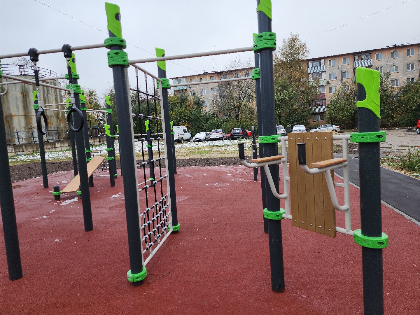 серпухов, подмосковье, воркаут-площадка, благоустройство, комплексное благоустройство двора,