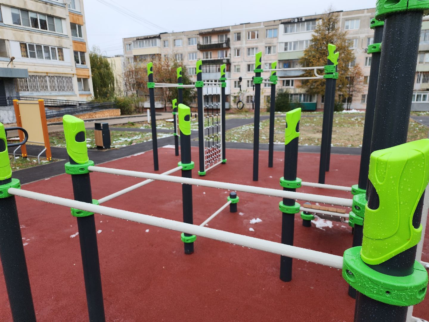 серпухов, подмосковье, воркаут-площадка, благоустройство, комплексное благоустройство двора,
