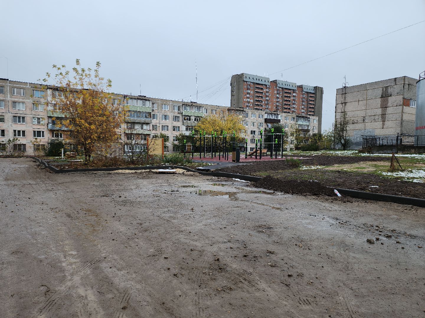 серпухов, подмосковье, воркаут-площадка, благоустройство, комплексное благоустройство двора,