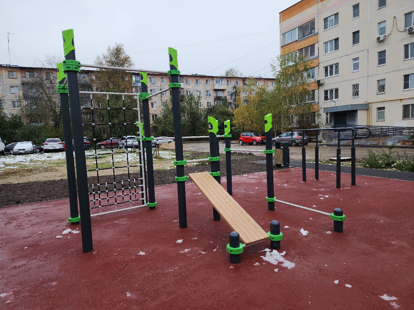 серпухов, подмосковье, воркаут-площадка, благоустройство, комплексное благоустройство двора,