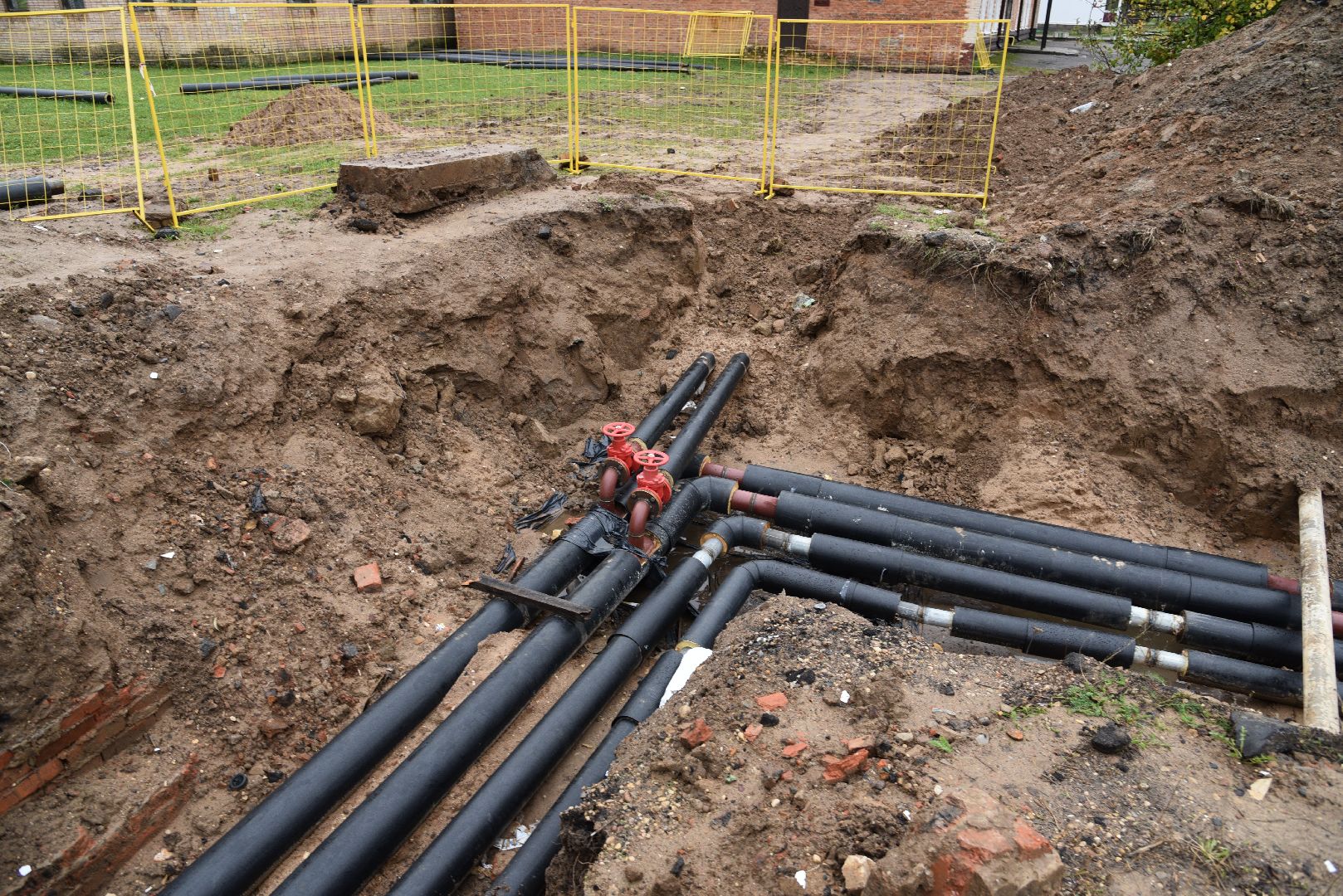 лотошино, новолотошино, жкх, коммунальная инфраструктура, теплотрасса, трубы, замена теплотрассы, замена труб,