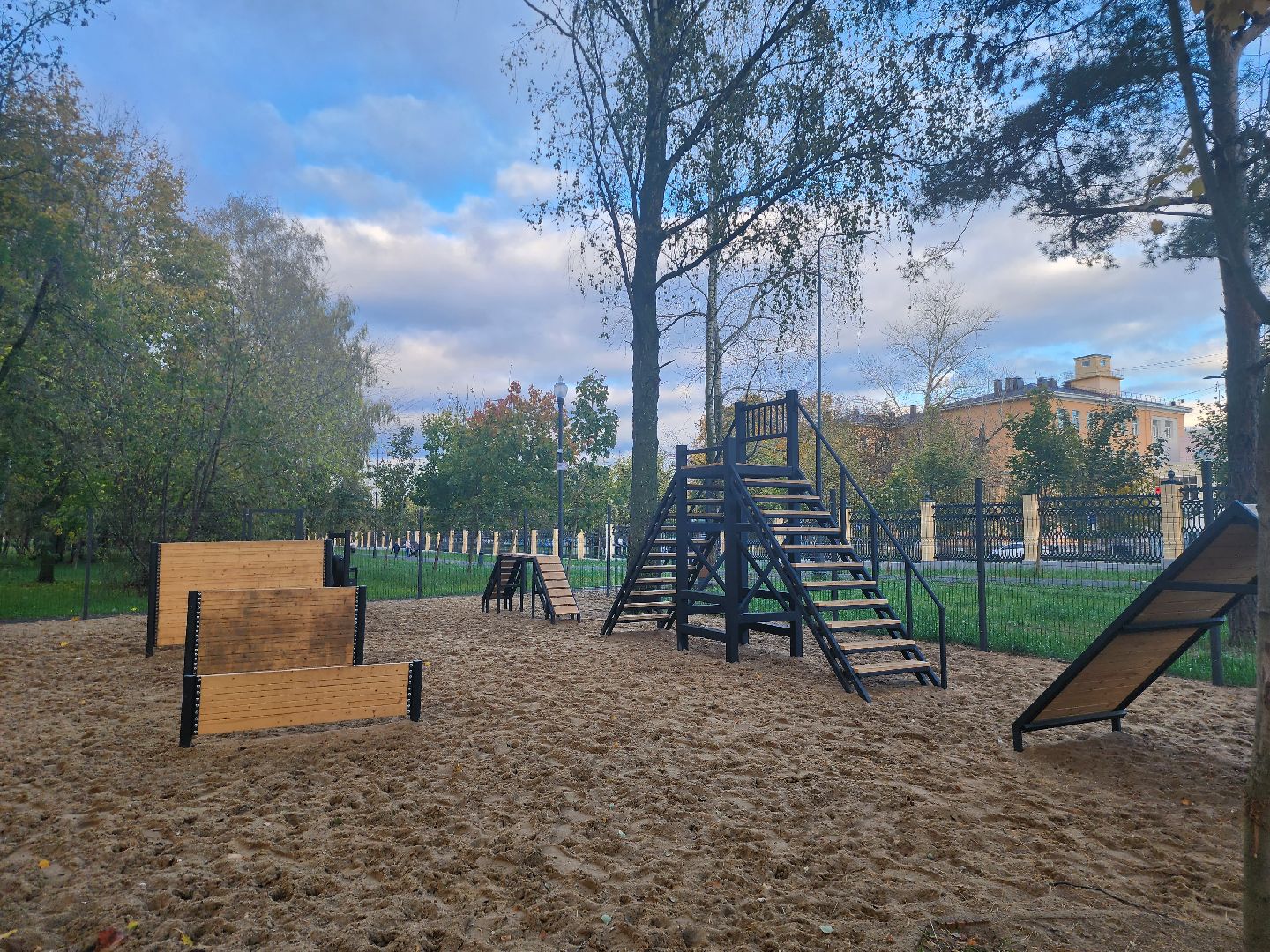 Коломна, площадка для выгула собак, благоустройство, питомцы, собака,