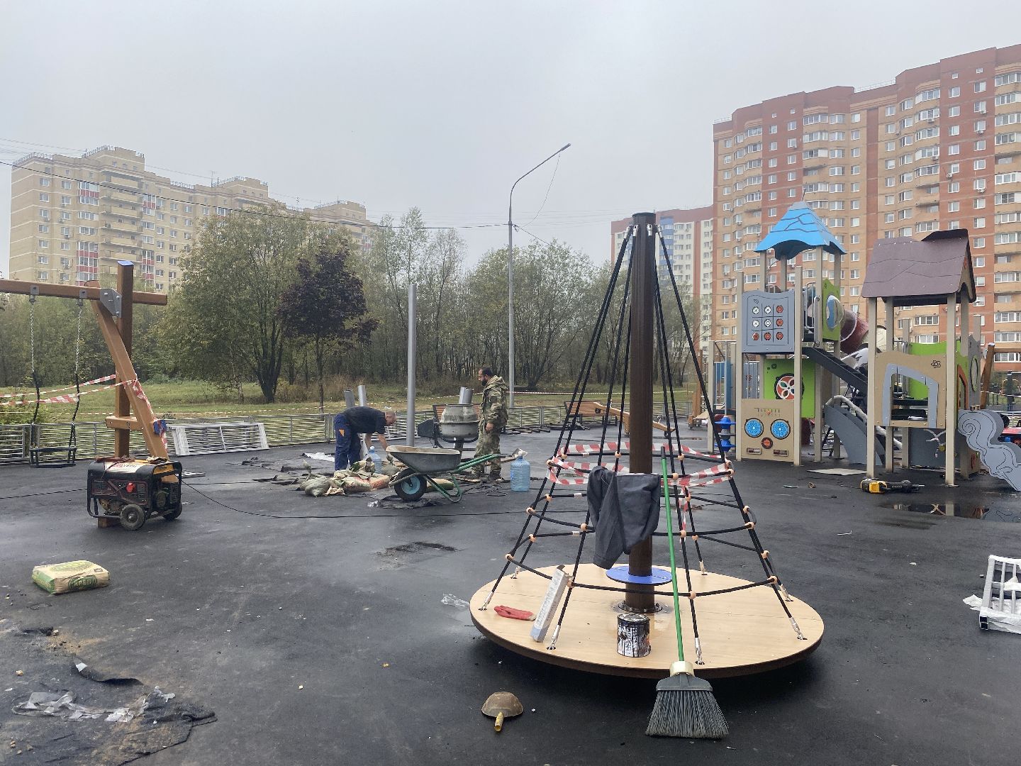 губернаторская детская площадка, Власиха благоустройство, новый игровой комплекс, игровой комплекс Забава, ГК Забава,