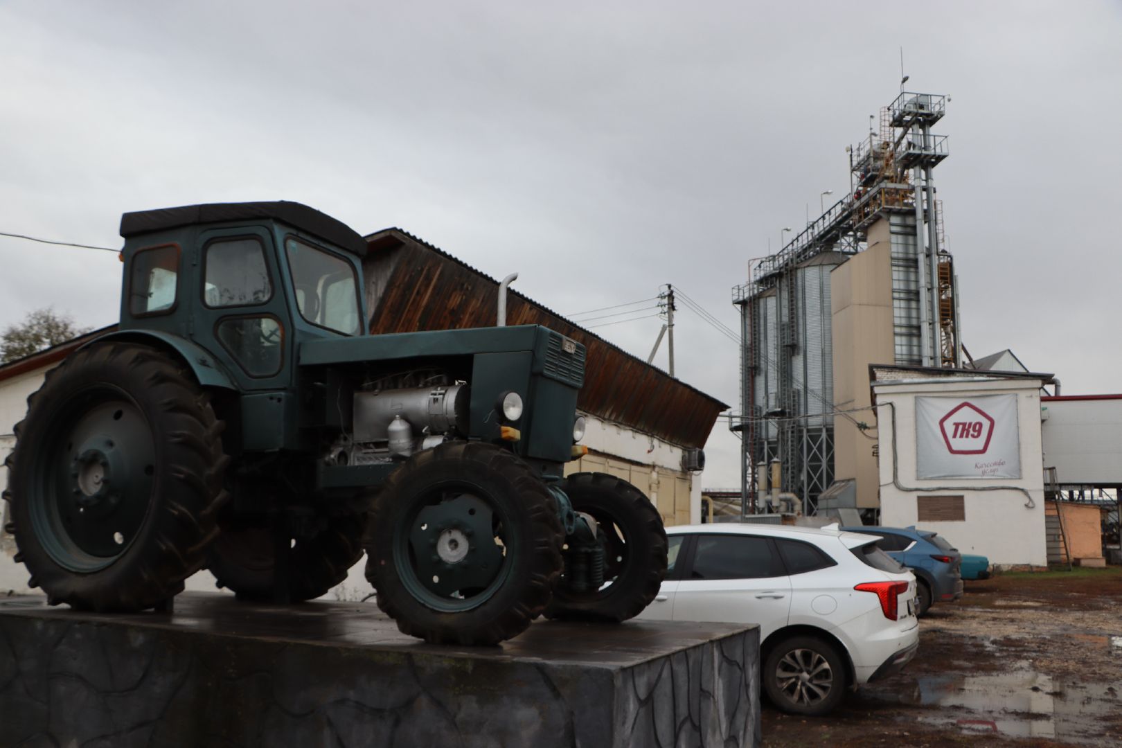 Сельское хозяйство, Серебряные Пруды, элеватор, уборочная 2024,