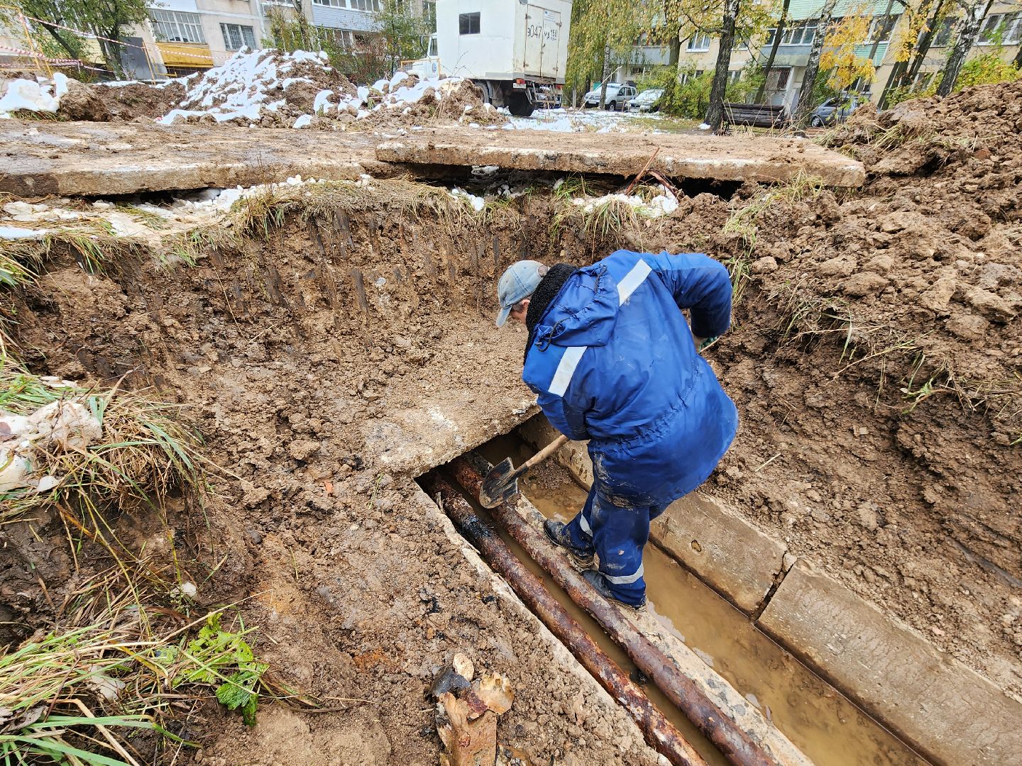 Чехов, микрорайон Венюково, улица Маркова, ремонт теплосети, восстановление теплоснабжения, замена трубы, подача тепла,