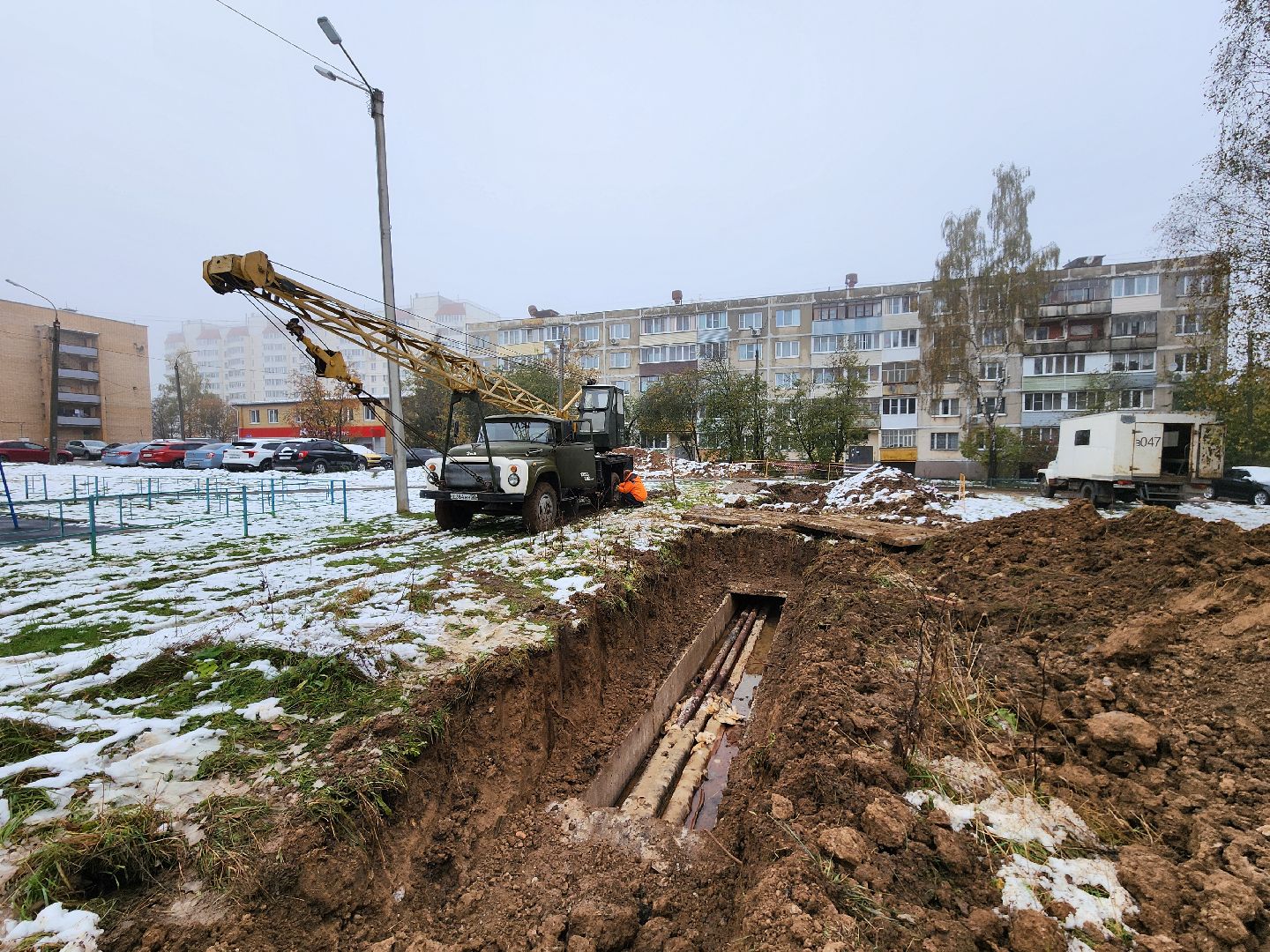 Чехов, микрорайон Венюково, улица Маркова, ремонт теплосети, восстановление теплоснабжения, замена трубы, подача тепла,