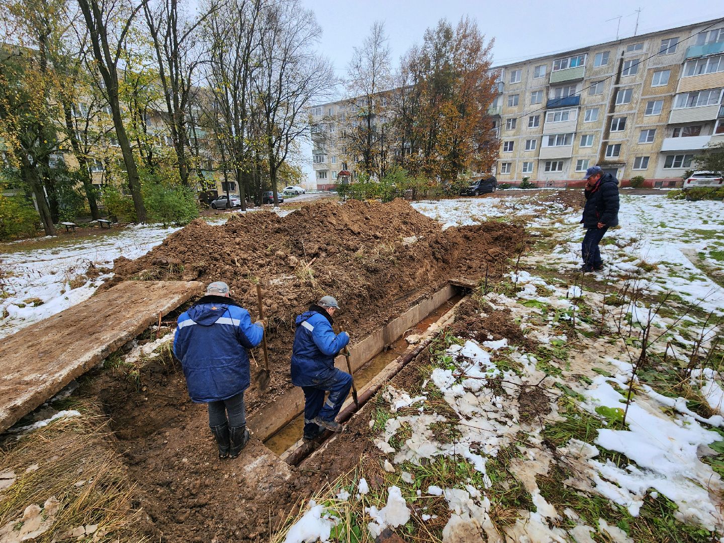 Чехов, микрорайон Венюково, улица Маркова, ремонт теплосети, восстановление теплоснабжения, замена трубы, подача тепла,