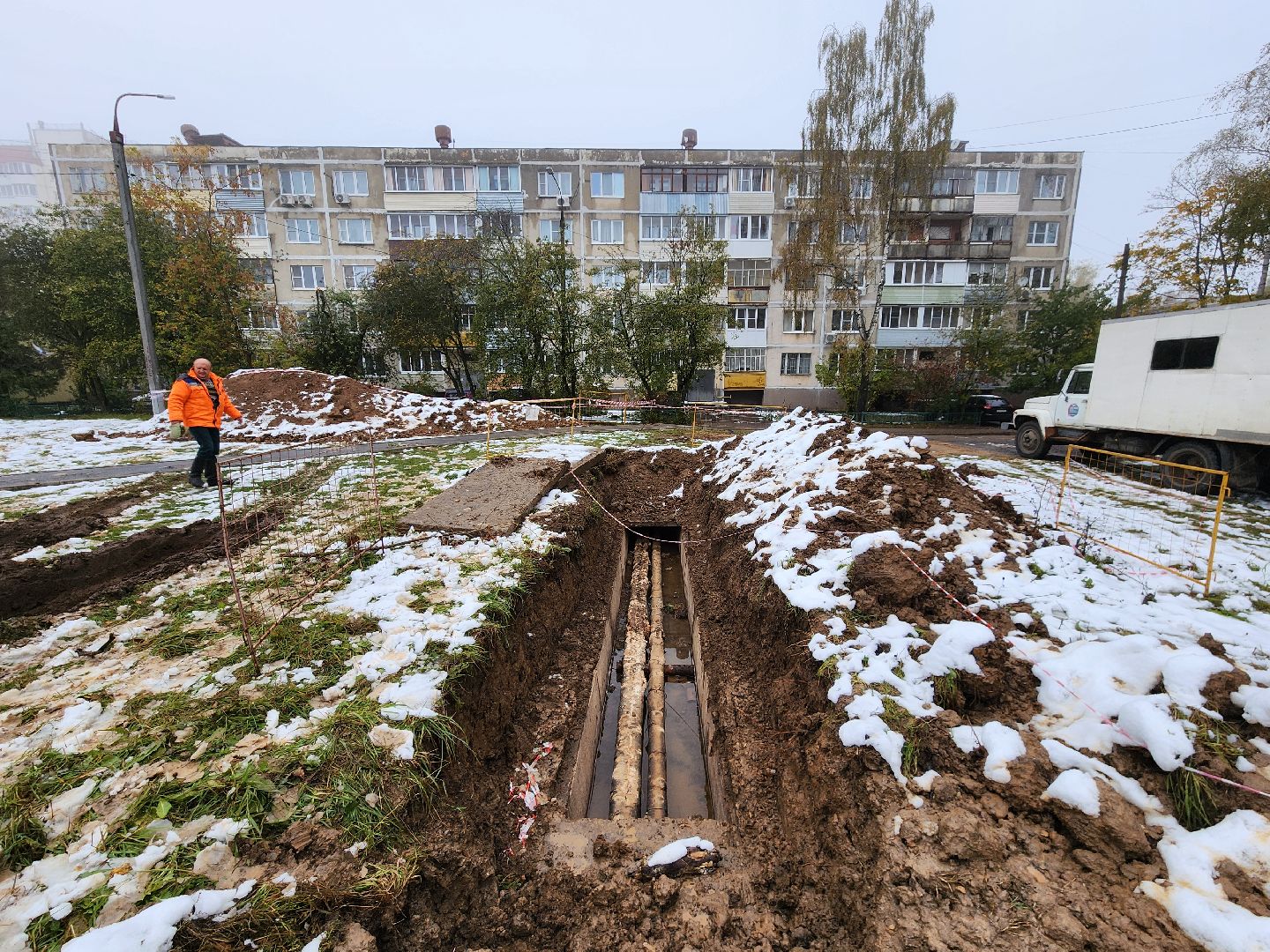 Чехов, микрорайон Венюково, улица Маркова, ремонт теплосети, восстановление теплоснабжения, замена трубы, подача тепла,