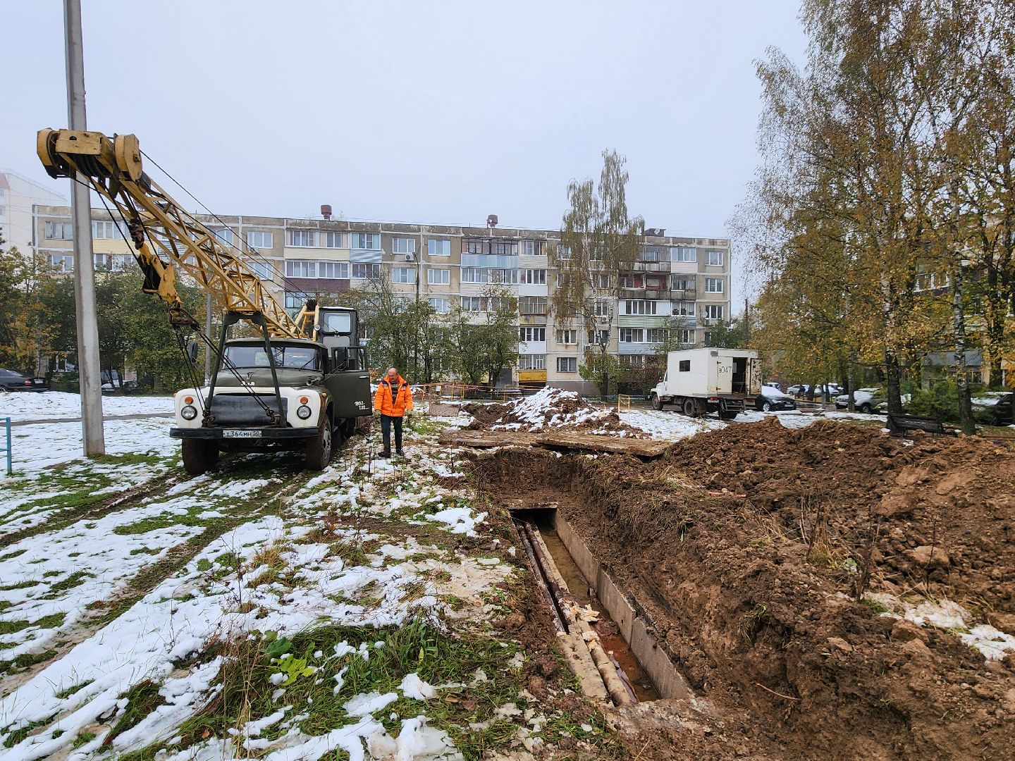 Чехов, микрорайон Венюково, улица Маркова, ремонт теплосети, восстановление теплоснабжения, замена трубы, подача тепла,
