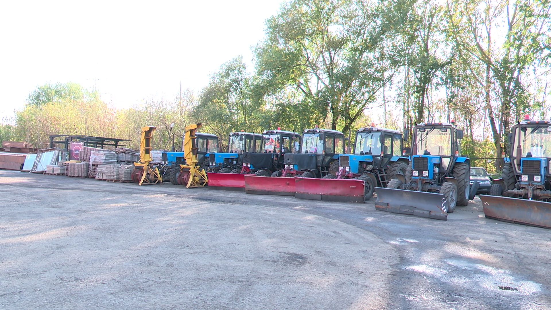 Реутов, ЖКХ, подготовка к зиме, техника, бобкэт, трактор,