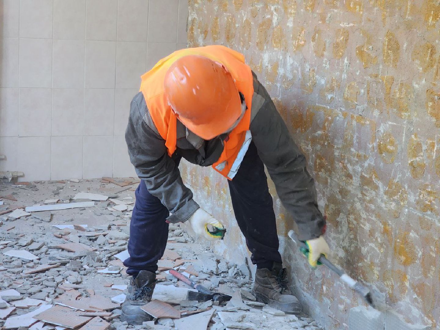 можайск, можайский городской округ, подмосковье, капитальный ремонт медучреждения, капремонт, стационар перезагрузка, демонтажные работы, медицина, здравоохранение подмосковья,