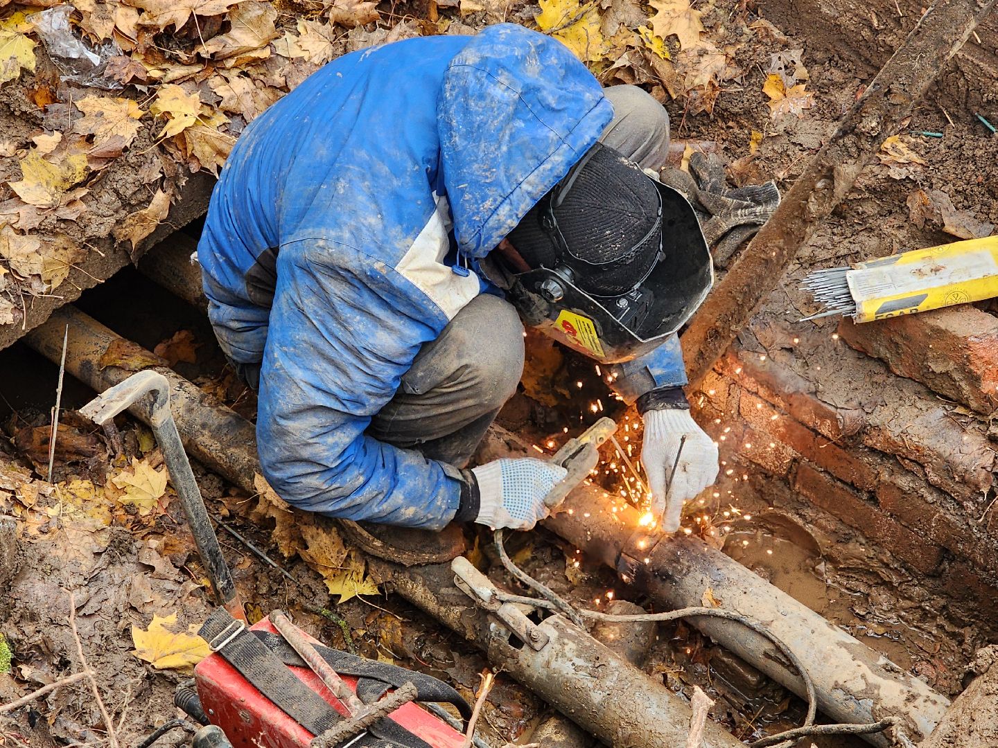 Чехов, улица Чехова, ремонт тепловых сетей, устранение аварии, теплоснабжение, пуск отопления, глава округа михаил собакин,