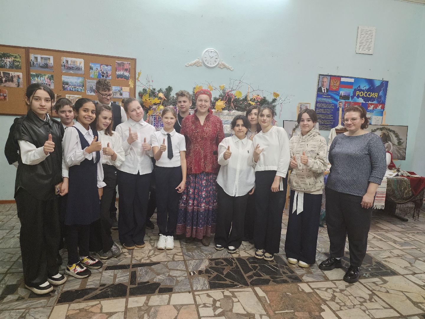 долгопрудный, русский народный костюм, кокошник, выставка,дк нефтяник,