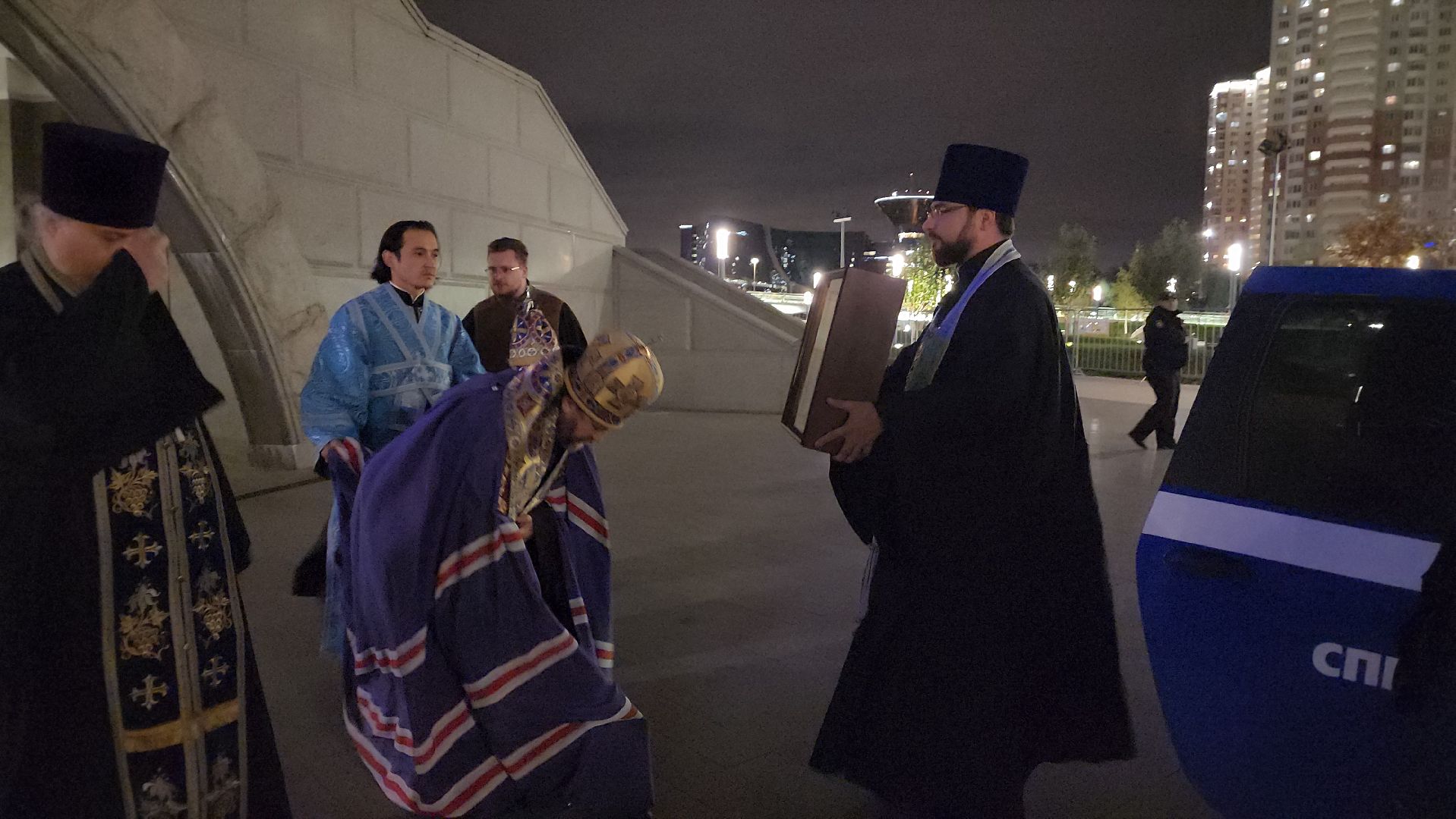 красногорск, икона казанской божьей матери, павшинская пойма, молебен о победе,