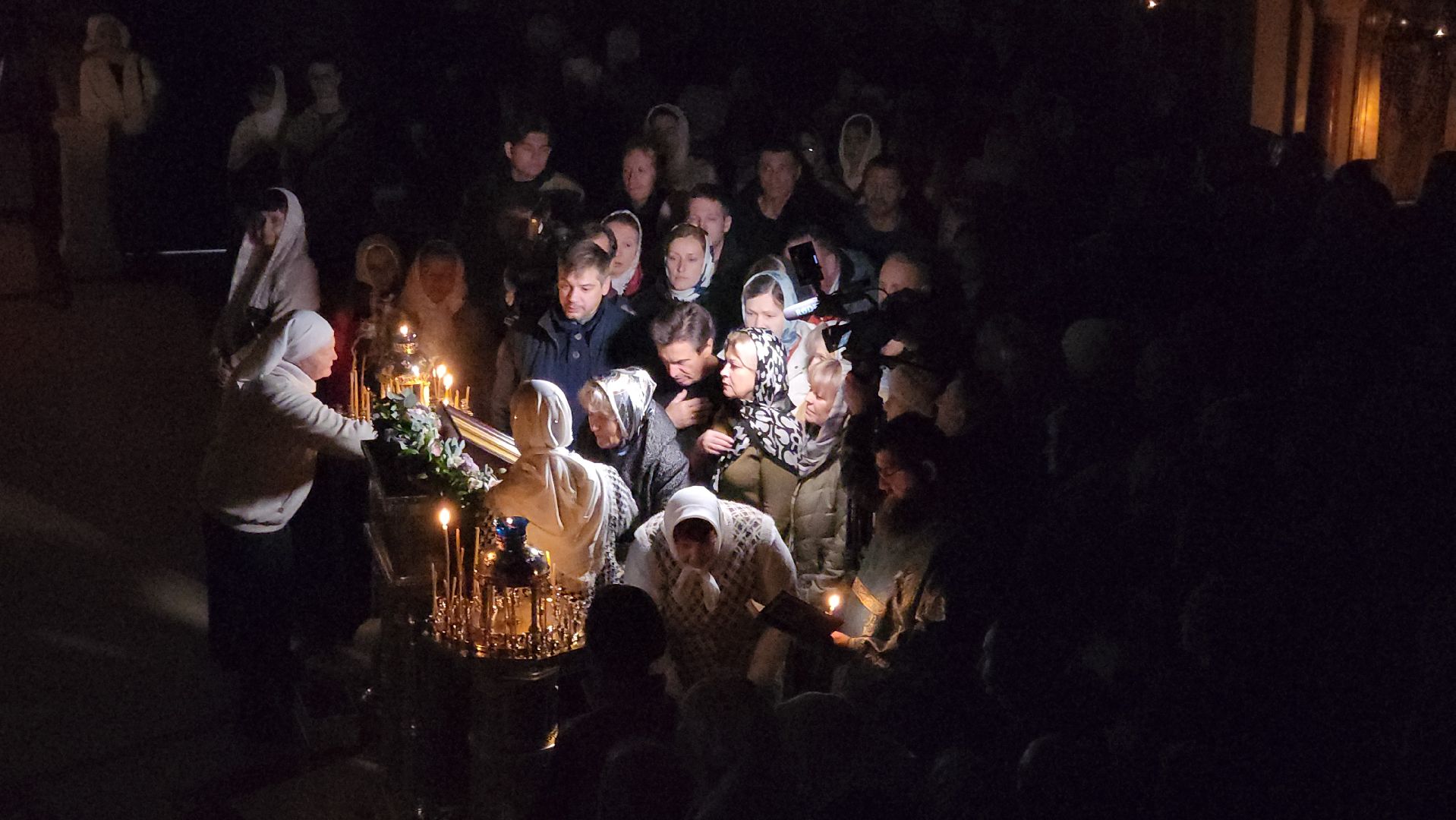 казанская икона божьей матери, литургия, павшинская пойма, красногорск, никольский храм,