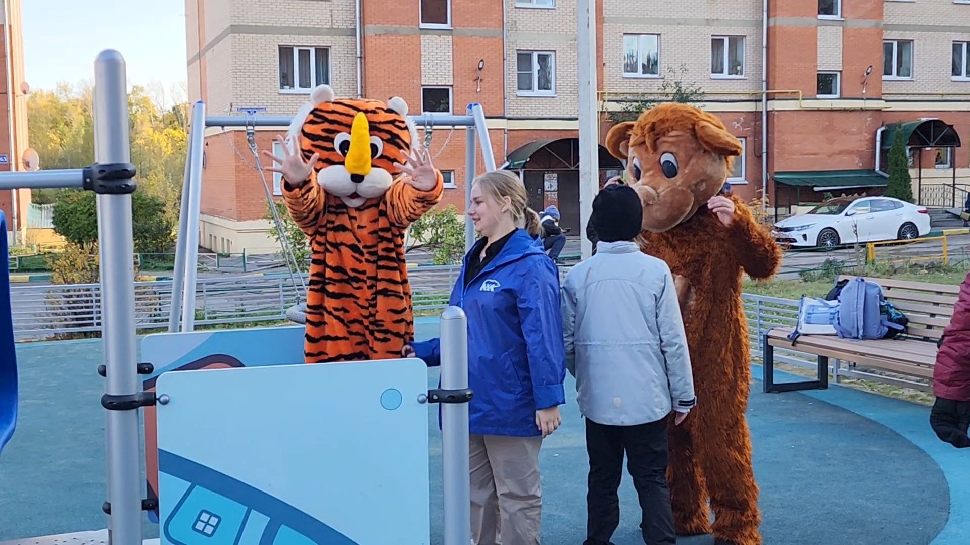 Бронницы, Открытие детской площадки, Новая детская площадка по губернаторской программе, Новая игровая площадка в Комсомольском переулке,