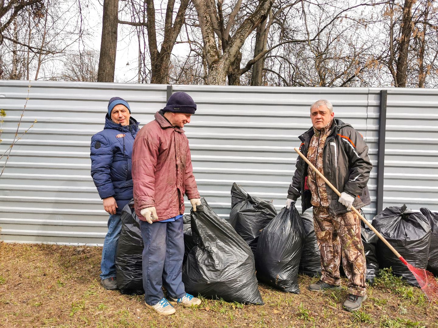 субботник, уборка мусора, благоустройство