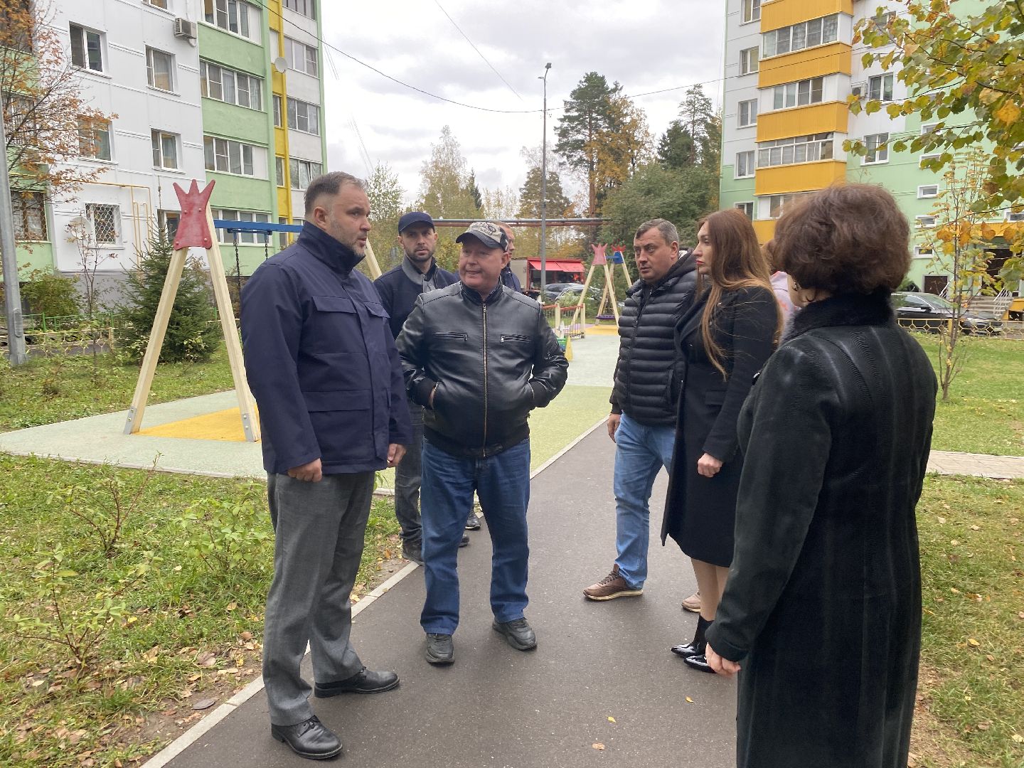 обращения жителей, Власиха благоустройство, обход территории власиха, микрорайон заозерный власиха, благоустройство Заозерного,