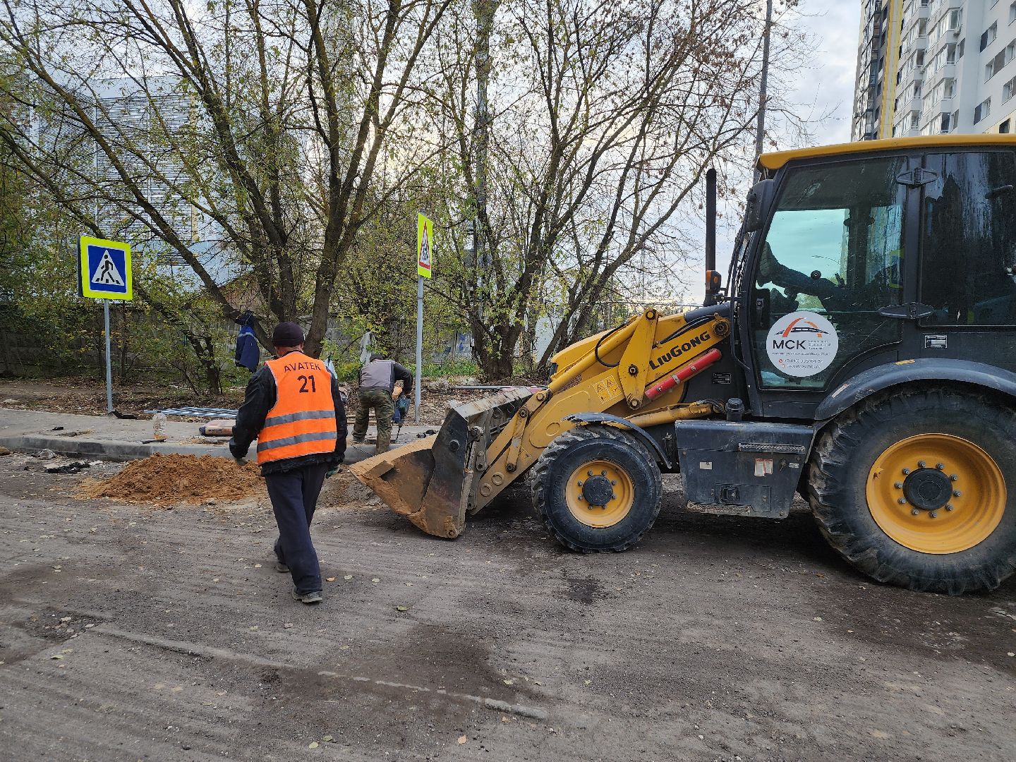 долгопрудный, Бригантина, пешеходные дорожки, забор, ремонт,