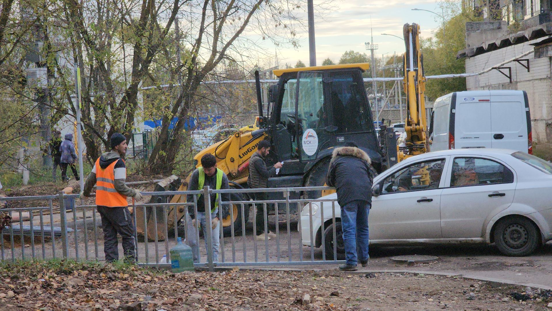 долгопрудный, Бригантина, пешеходные дорожки, забор, ремонт,