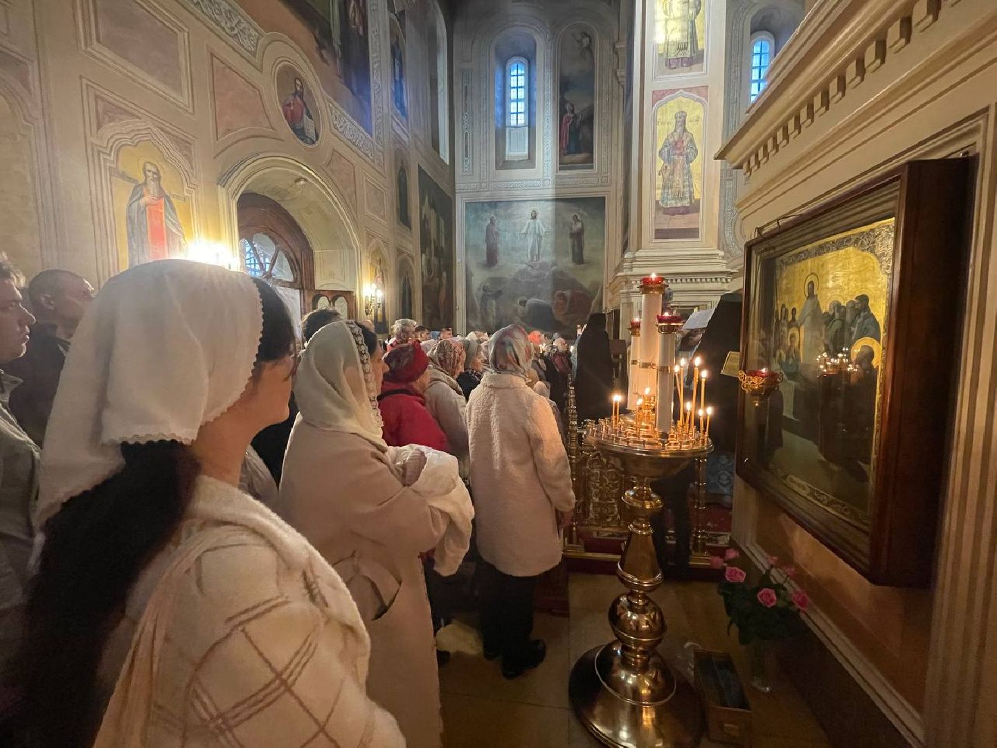 Дмитров, Успенский собор, Казанская икона Божьей матери,