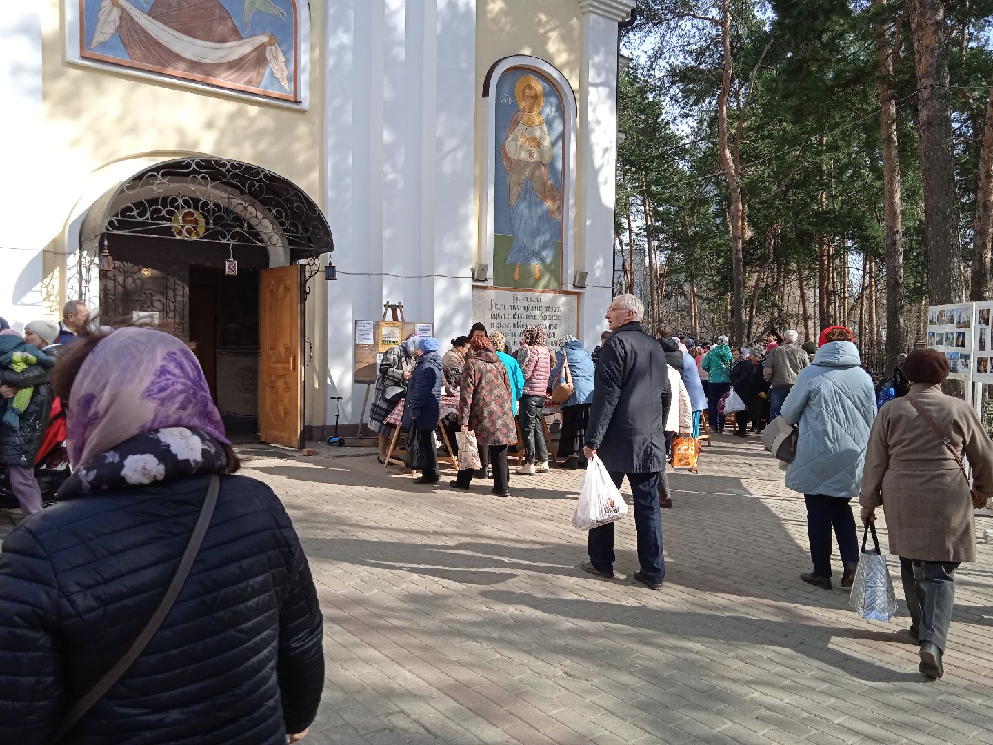 Пасха, праздник, Космо-Дамианский, храм, освящение, куличи, яйца