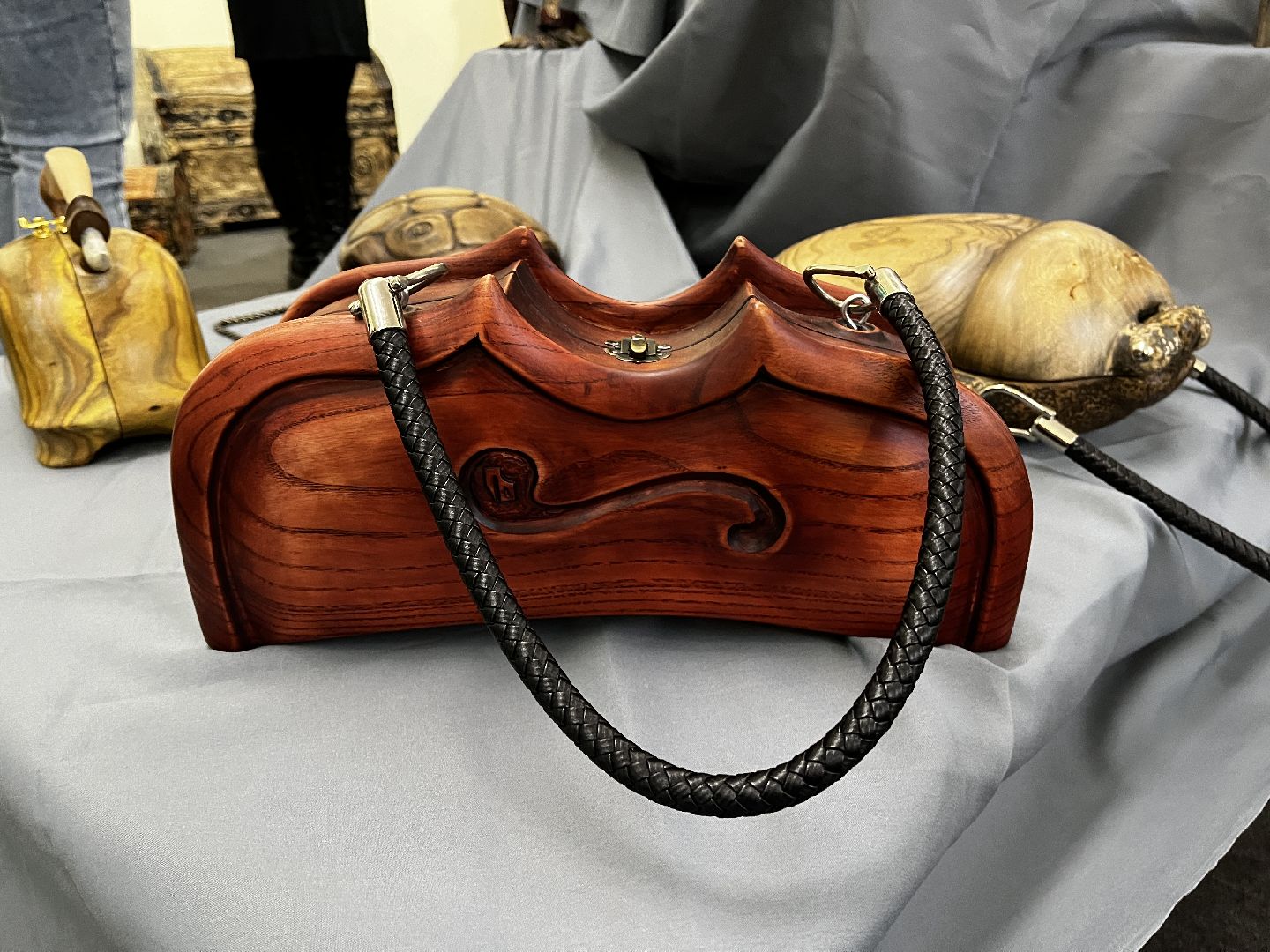 волоколамск, Волоколамский кремль, выставка, Художественная обработка дерева,