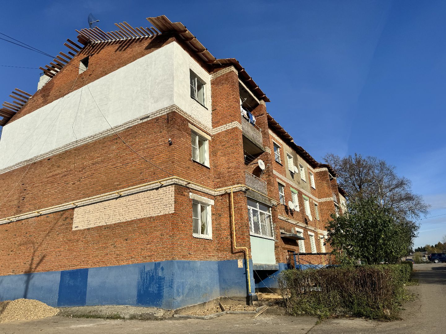 шаховская, отмостка, ремонт фасада, ремонт фасада дома,