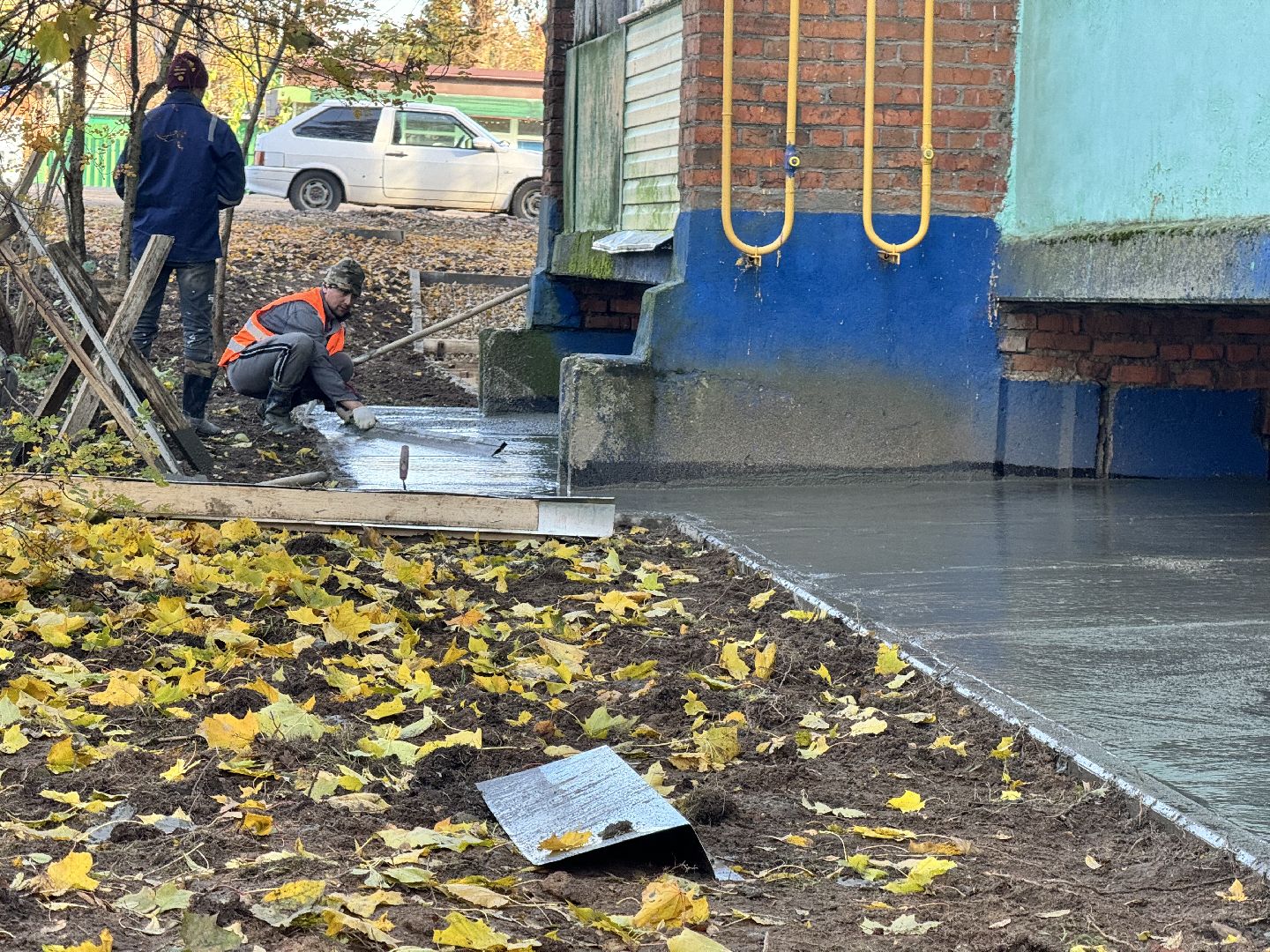 шаховская, отмостка, ремонт фасада, ремонт фасада дома,