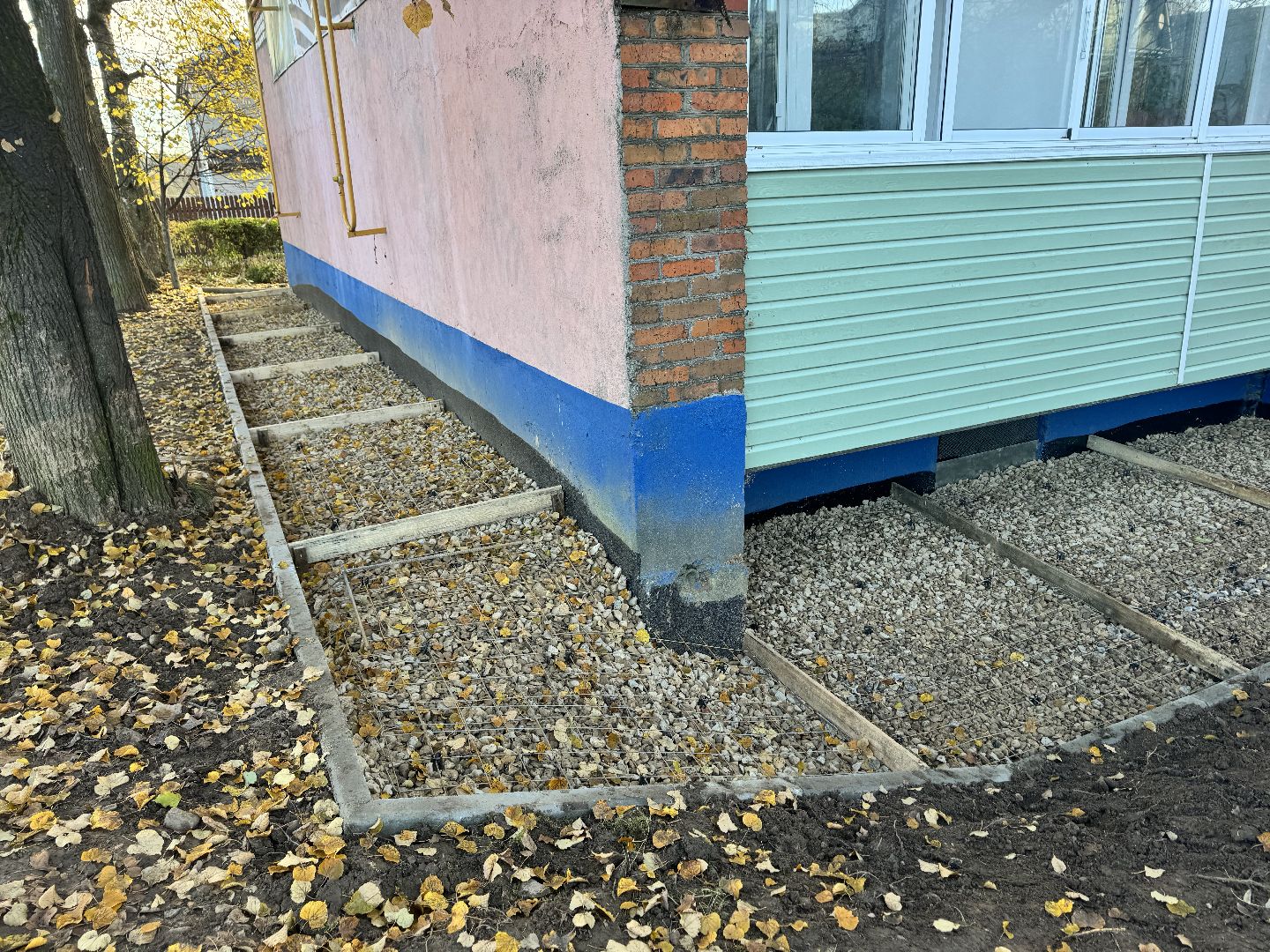шаховская, отмостка, ремонт фасада, ремонт фасада дома,