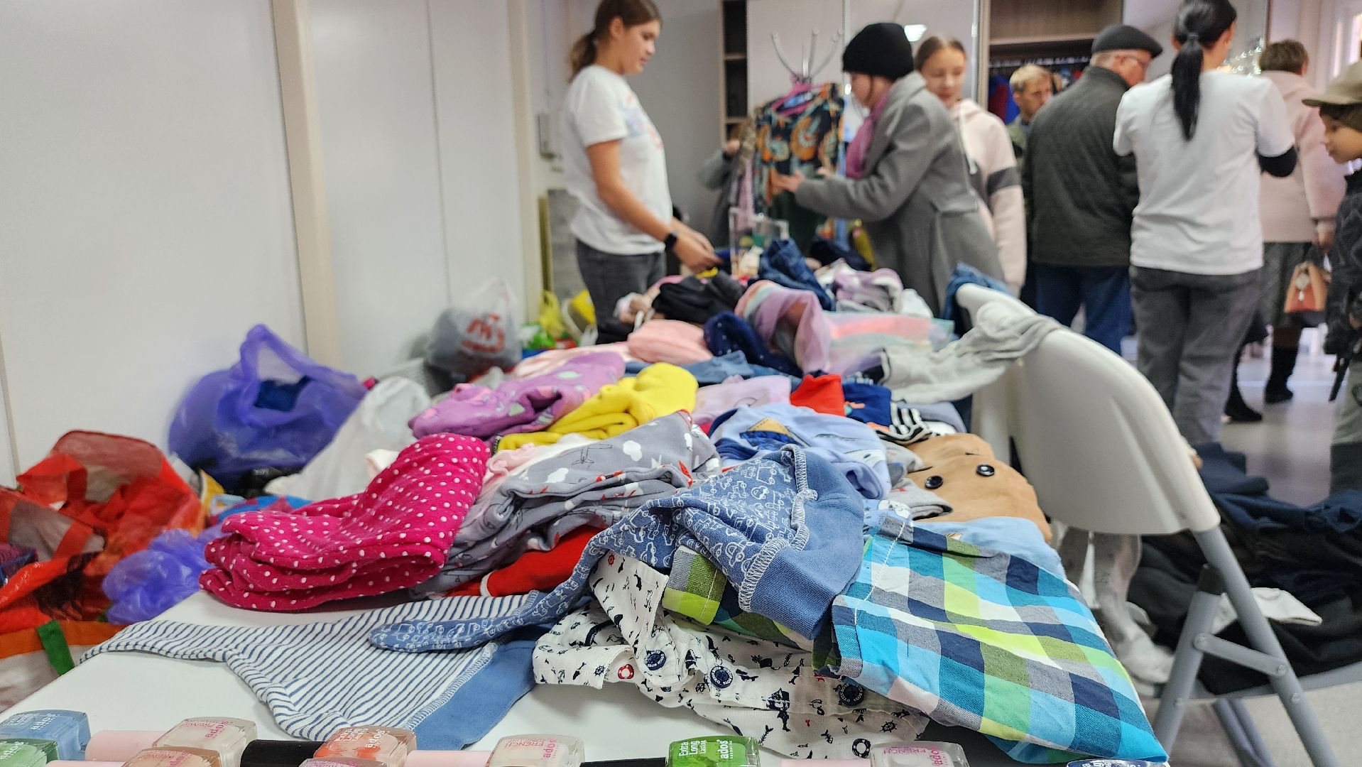 благотворительная акция, обмен вещами, гуманитарная помощь, Ногинск, Богородский городской округ,