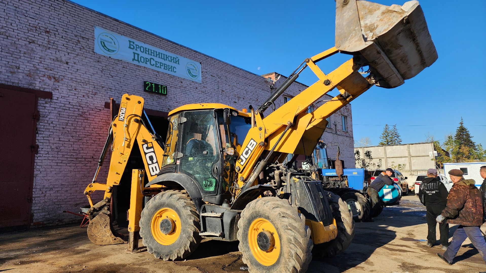 Бронницы, Коммунальные службы готовы к зиме, Техника в Бронницах к зиме готова, Бронницкий ДорСервис,