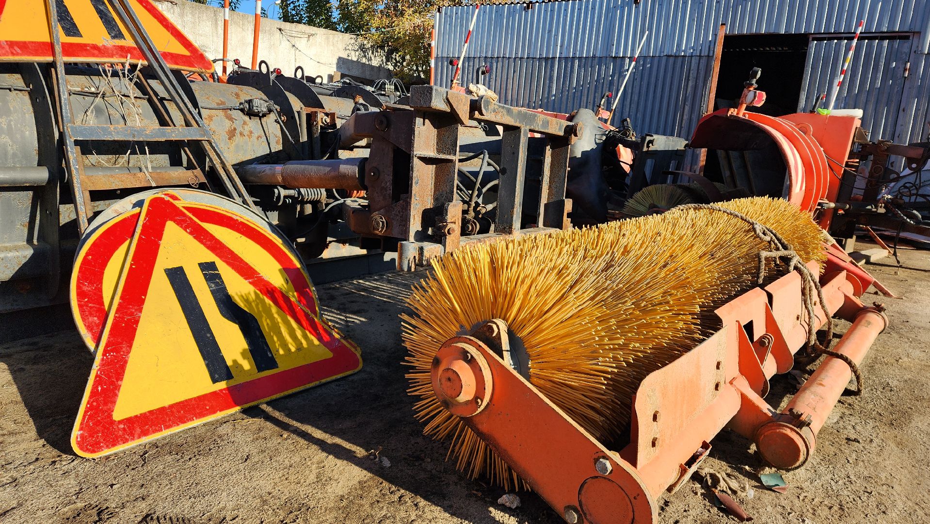 Бронницы, Коммунальные службы готовы к зиме, Техника в Бронницах к зиме готова, Бронницкий ДорСервис,