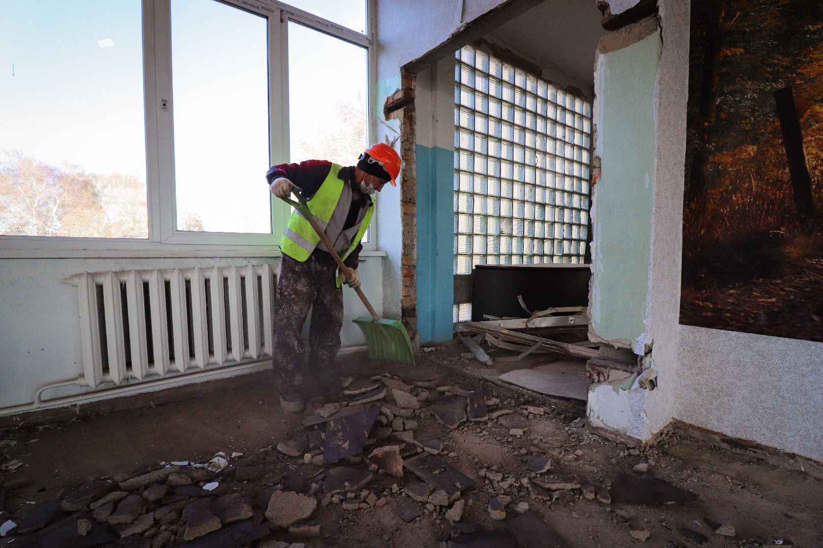 Клин, общество, строительство, образование, ремонт школы,