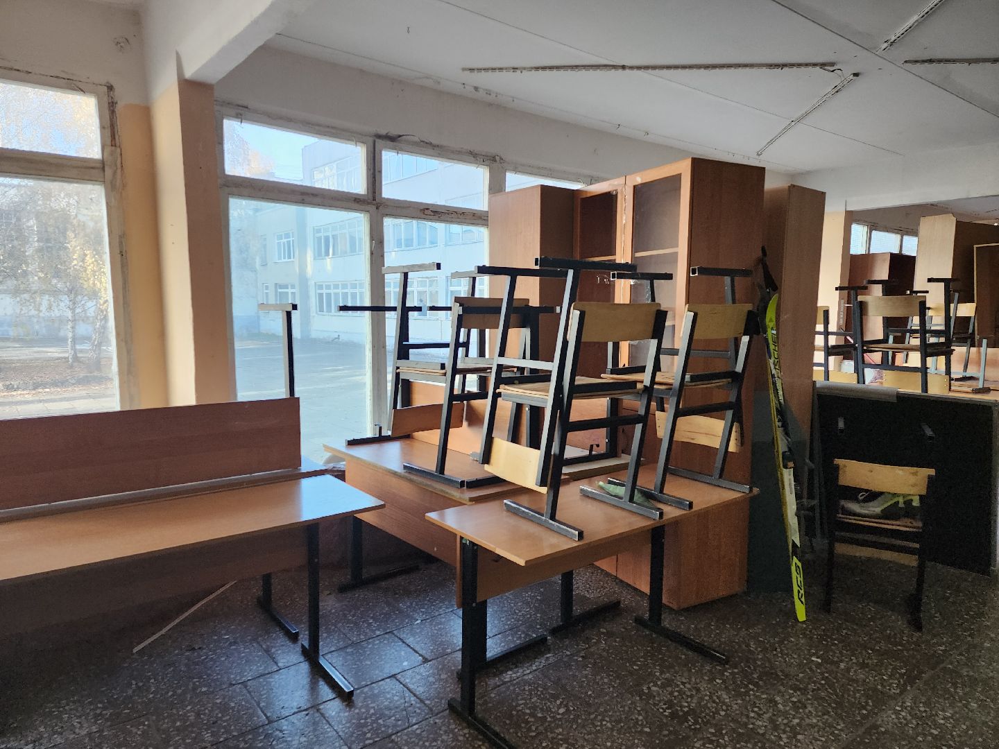 серпухов, подмосковье, капремонт школы, президентская программа, заменят окна,