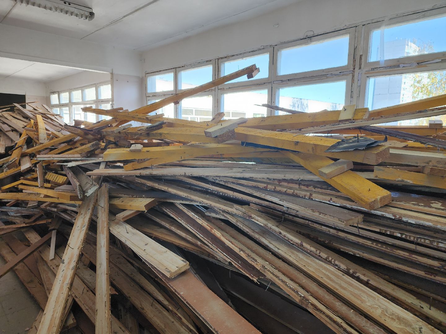 серпухов, подмосковье, капремонт школы, президентская программа, заменят окна,