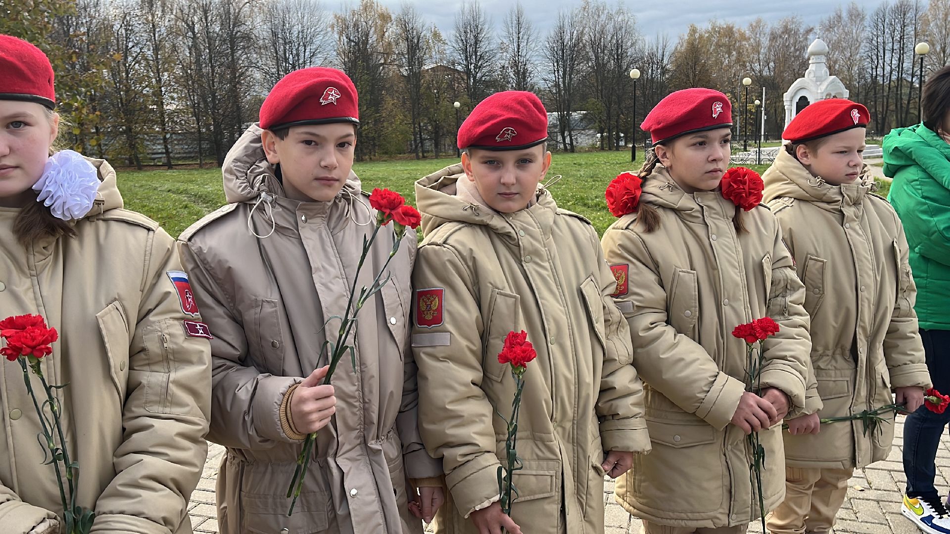 волоколамск, траурный митинг, братское захоронение, захоронение останков,