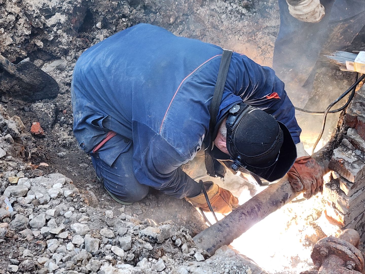 Чехов, улица Полиграфистов, ремонт теплотрассы, устранение утечки теплоносителя, восстановление теплоснабжения, пуск отопления,