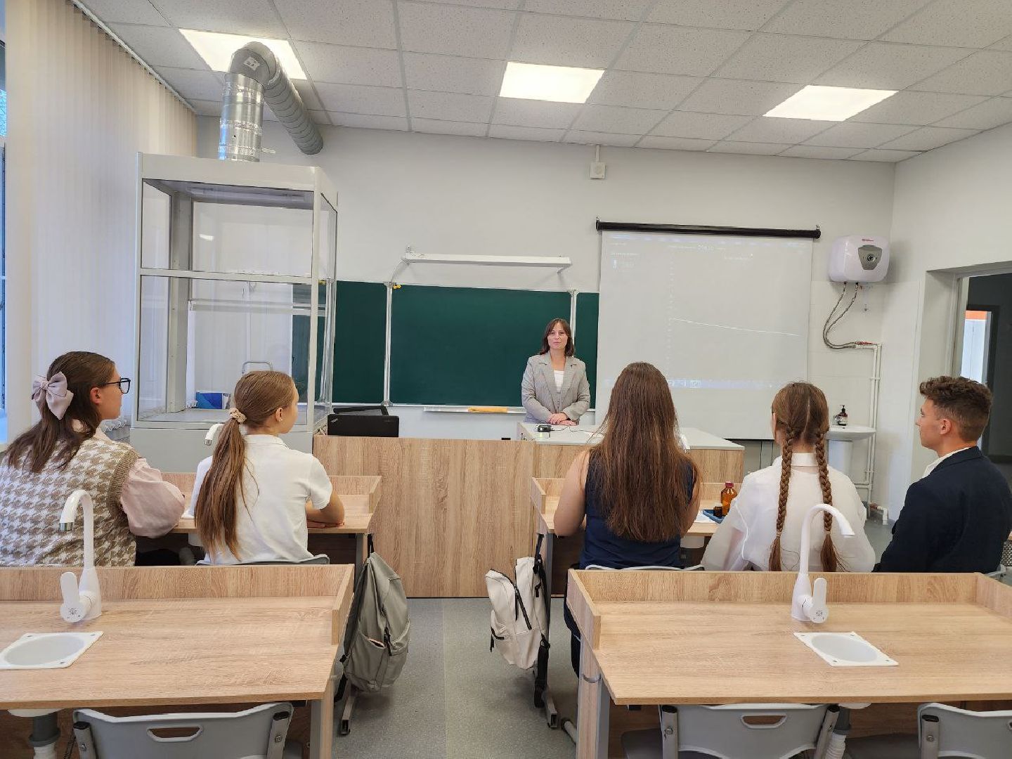 можайск, можайский городской округ, подмосковье, точка роста, образование, образовательный центр, школьники, нацпроект, современная школа, федеральный проект, школы подмосковья, школа можайска,