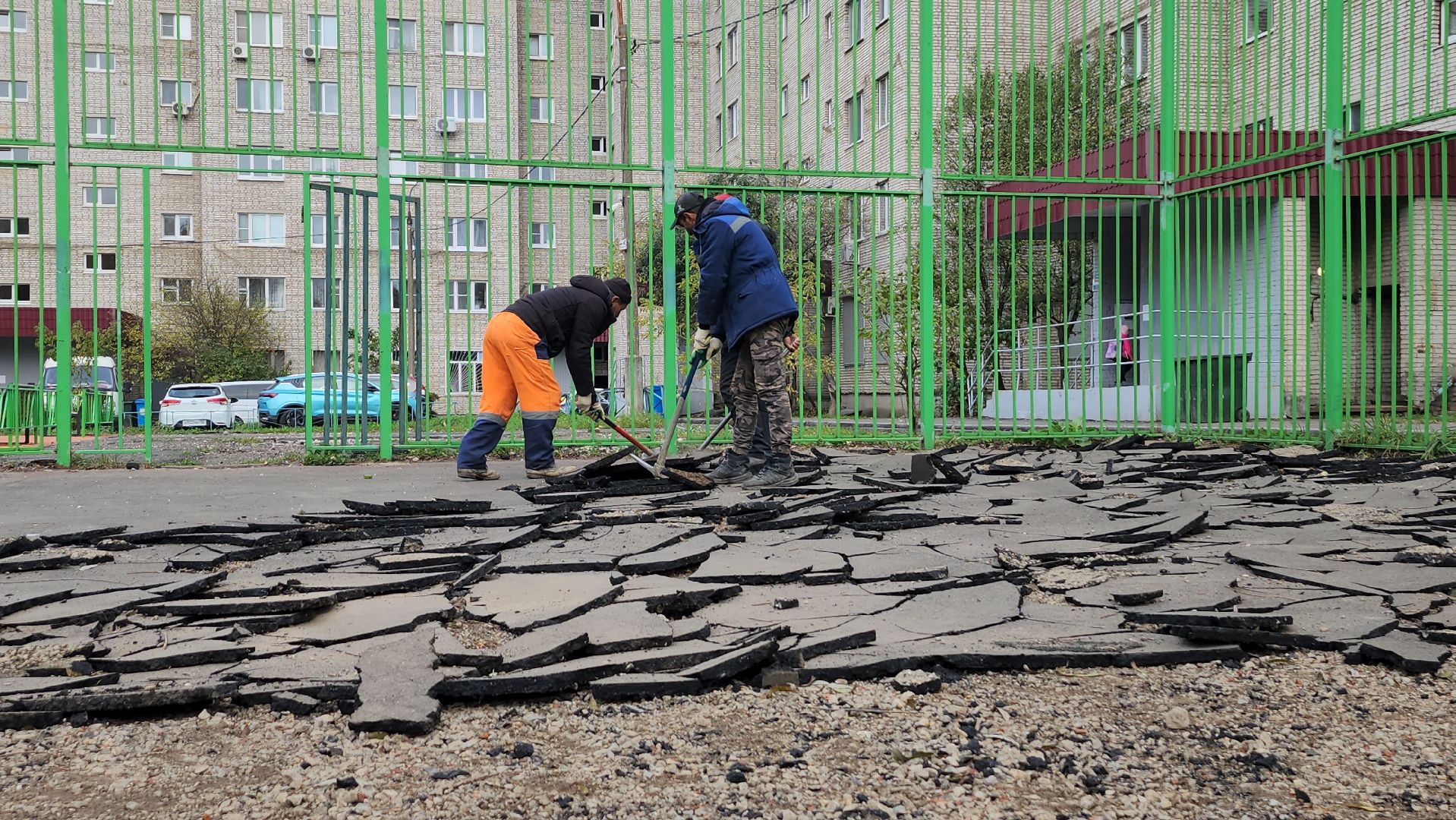 серпухов, улица комсомольская, универсальная площадка, мини-футбол, баскетбол,