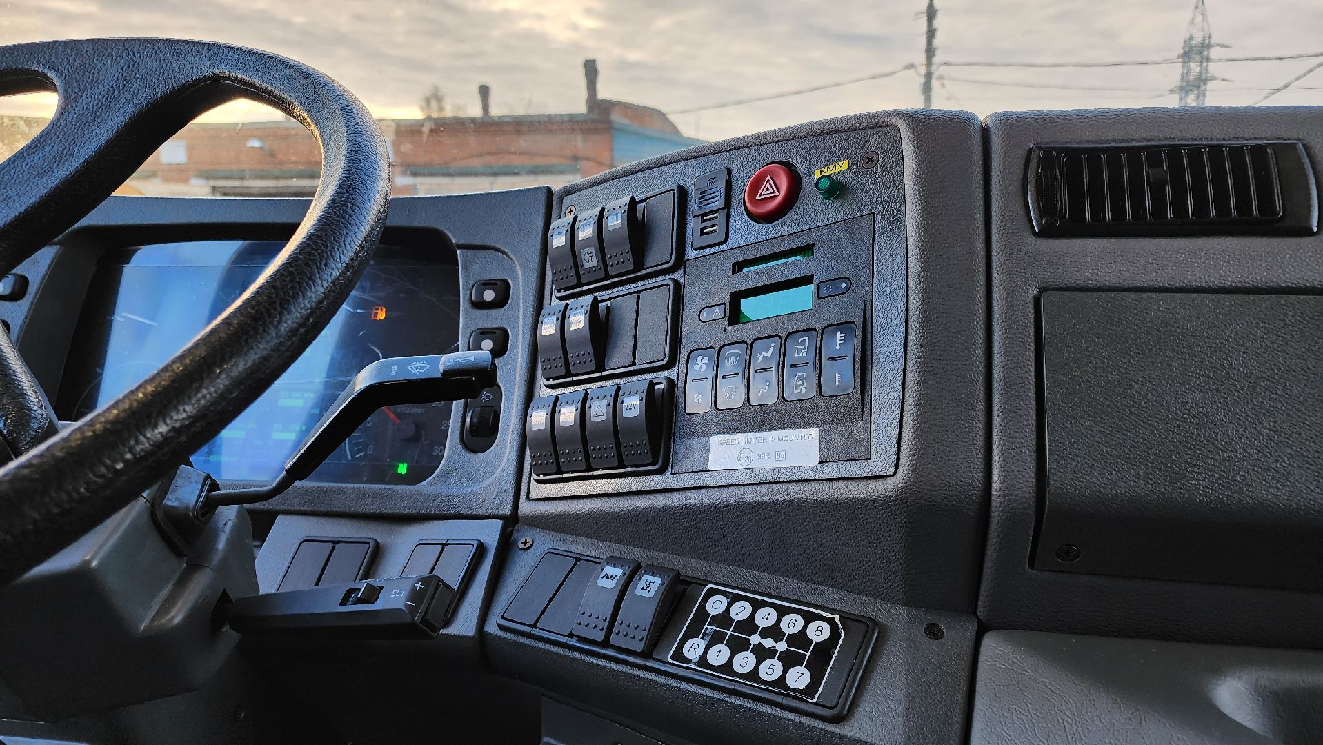 кашира, коммунальная техника, ломовоз,