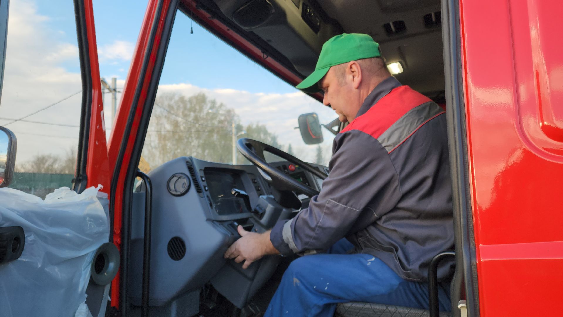 кашира, коммунальная техника, ломовоз,